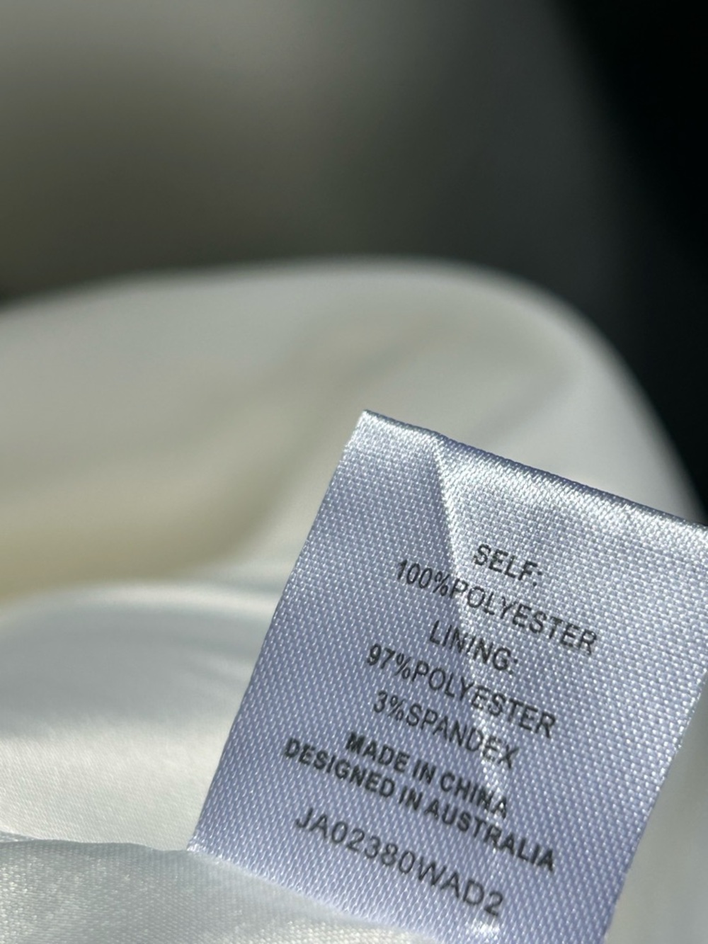NWT Meshki Helda Fitted Blazer in white - Picture 11 of 11